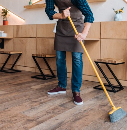 Hardwood floor cleaning | Speers Road Broadloom